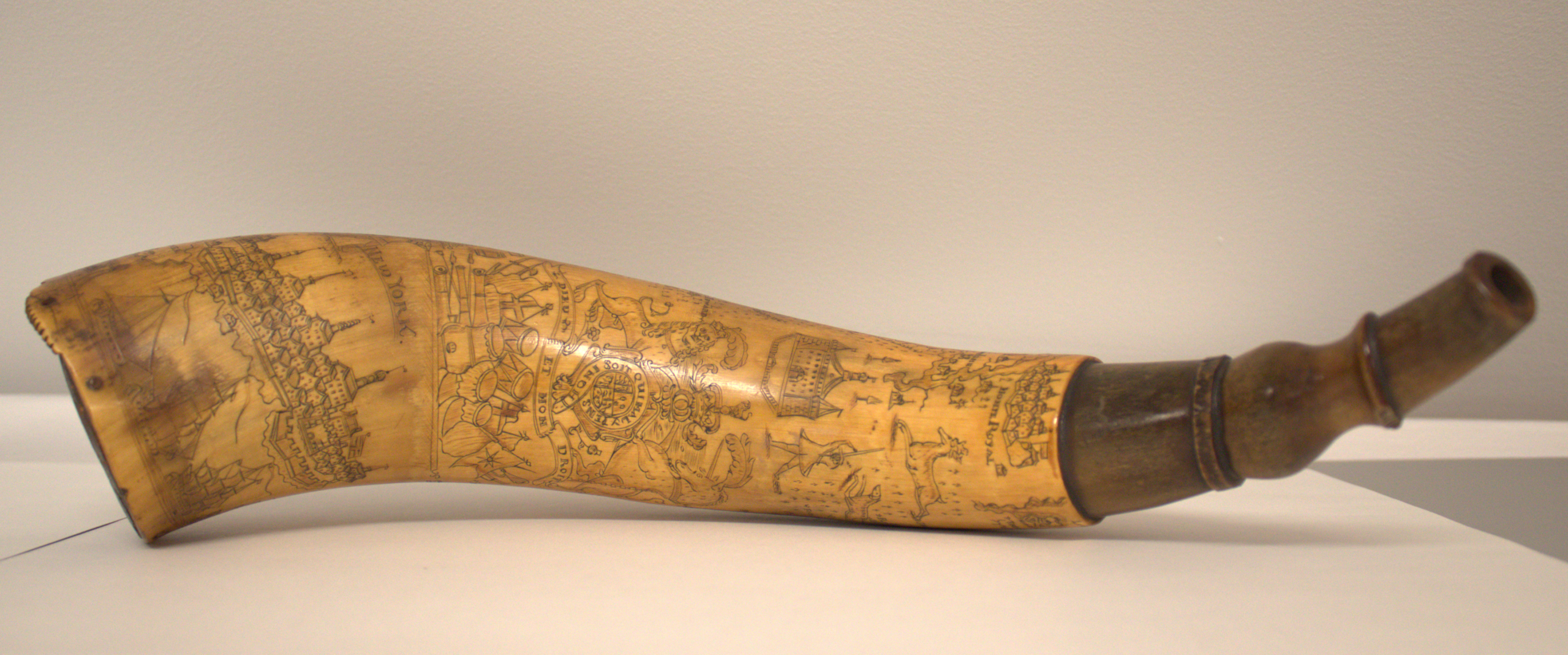 Read more about the article A Memorial in an 18th-Century Powder Horn
